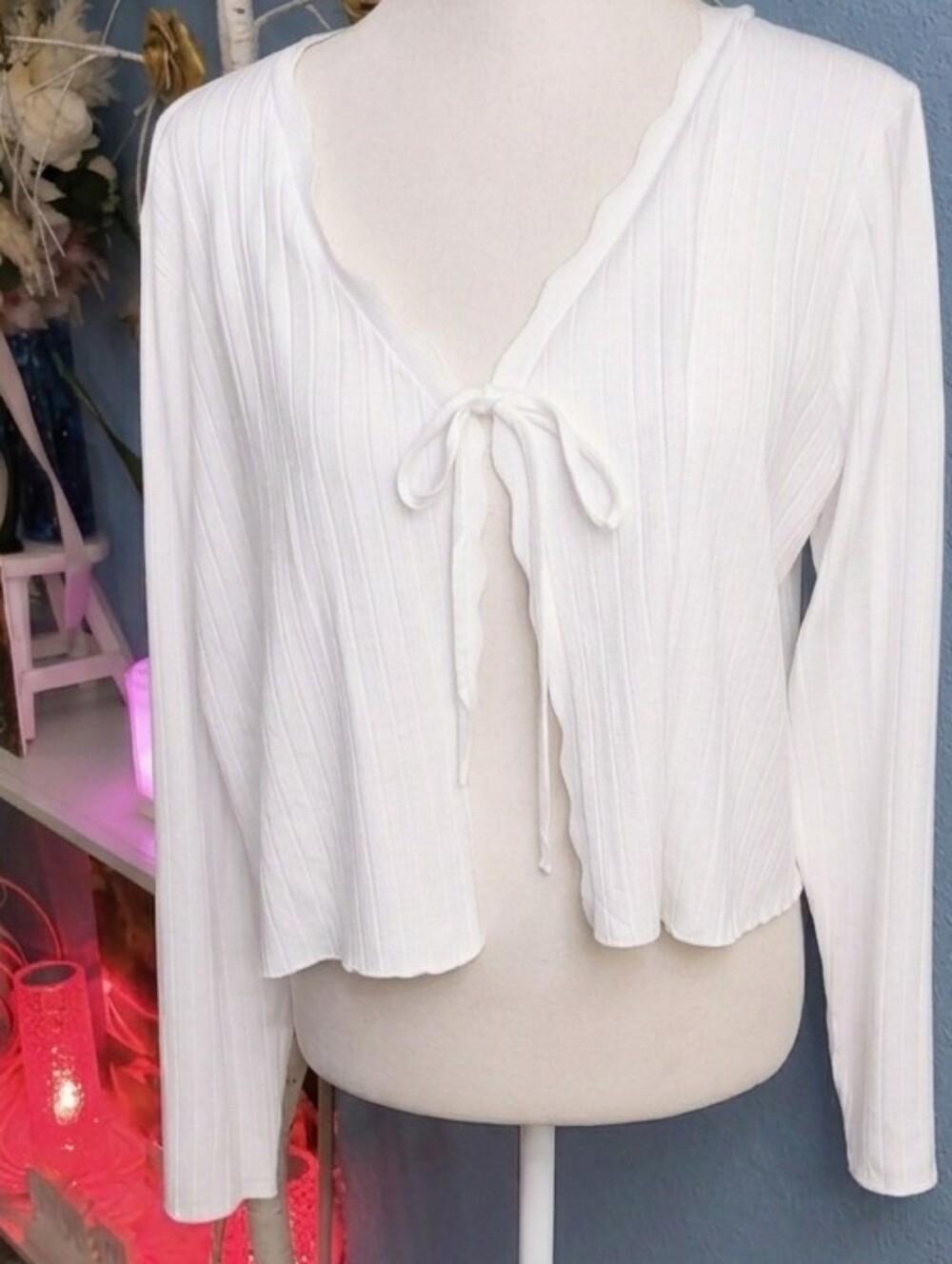 NEW Shein White Ribbed Tie-Front Bow Cardigan Lettuce Scalloped Edge XL